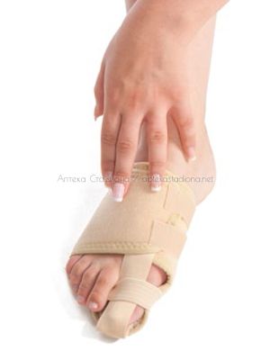 Ортеза за палеца на крака